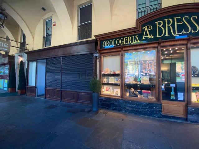 Locale in vendita di 188 m² in Corso Torino