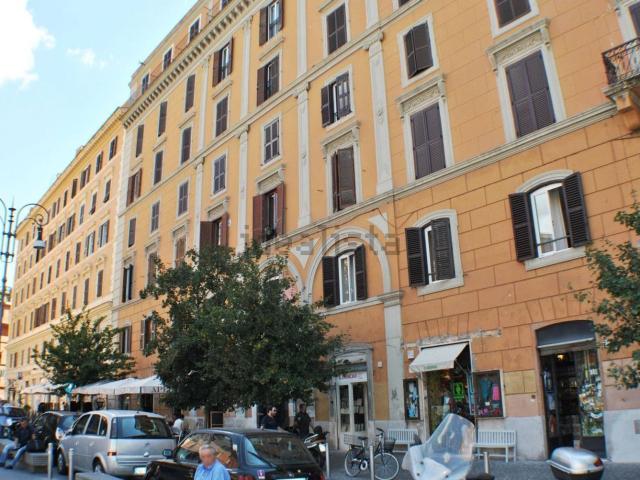 Locale in vendita di 18 m² in Piazza di San Cosimato