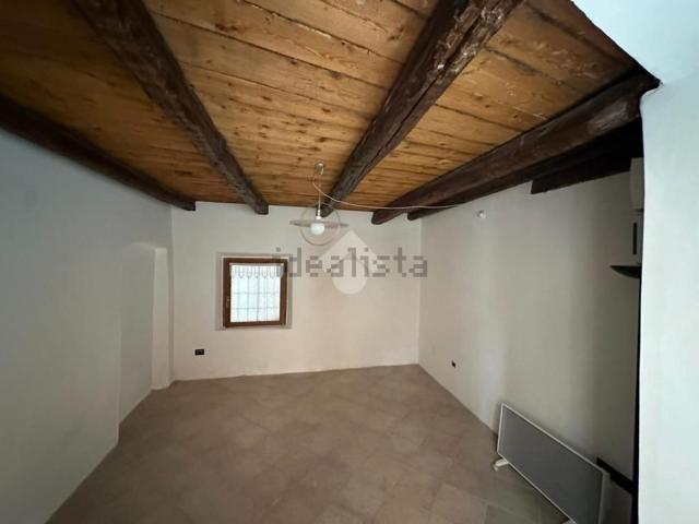 Locale in vendita di 18 m² in Via Vergolano