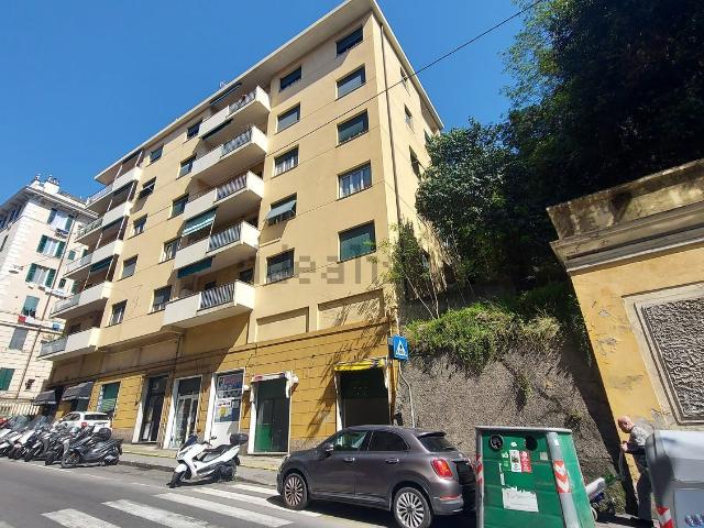 Locale in vendita di 18 m² in Via Donghi