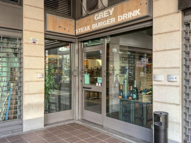 Locale in vendita di 190 m² in Via Giuseppe Mazzini, 17