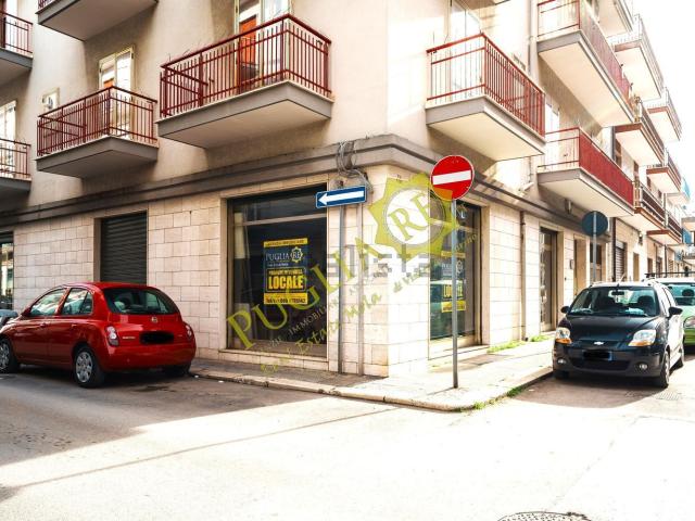 Locale in vendita di 190 m² in Via Fiume, 6