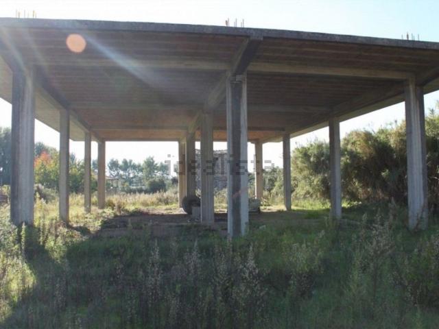 Locale in vendita di 190 m² in Via Spinete I° II° Tratto