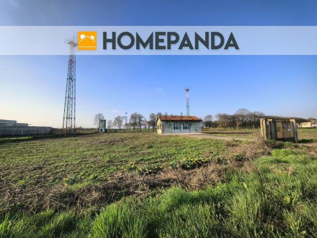 Locale in vendita di 190 m² in Strada per Novara, 353
