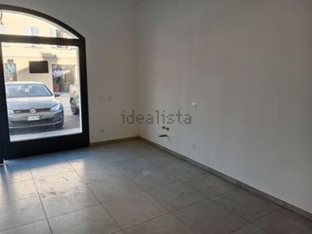 Locale in vendita di 191 m² in Via Filippo Juvara, 41