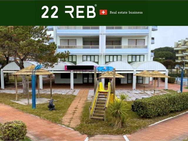 Locale in vendita di 197 m² in Viale Italia