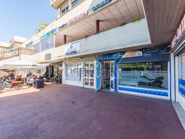 Locale in vendita di 199 m² in Piazza delle Crociate