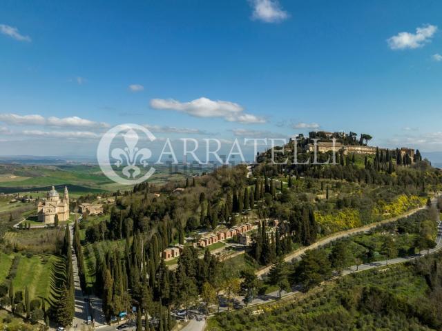Locale in vendita di 2000 m² in Via Calamandrei, 42
