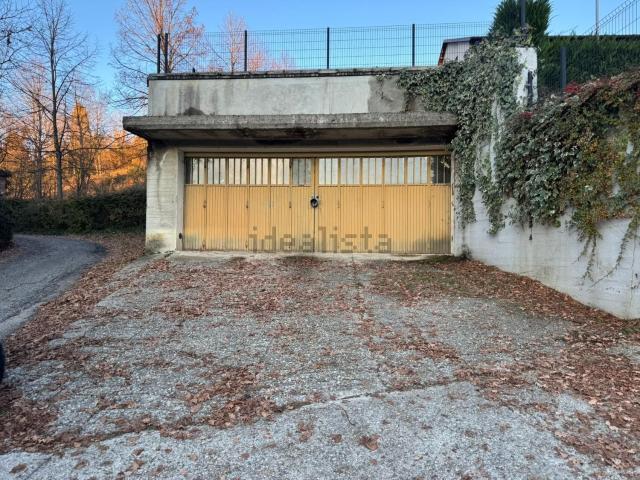 Locale in vendita di 200 m²