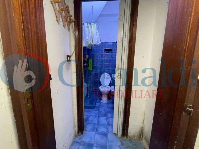 Locale in vendita di 200 m² in Via Camiciotti, 53