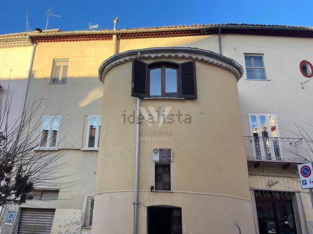 Locale in vendita di 200 m² in Via Guglielmo Marconi