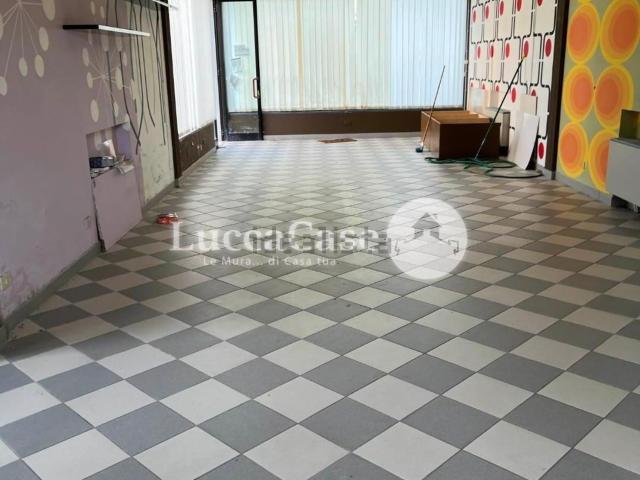 Locale in vendita di 200 m² in Via Matteo Civitali, 55100