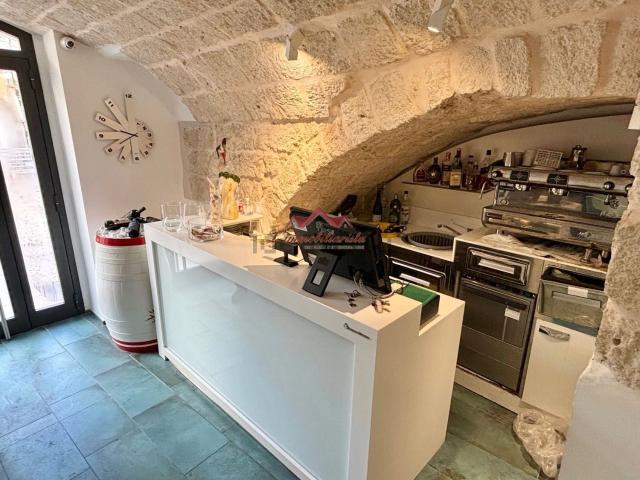 Locale in vendita di 200 m² in Via Plazza Vecchia, 10