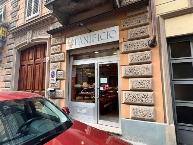 Locale in vendita di 145 m² in Via Vincenzo Gioberti, 54