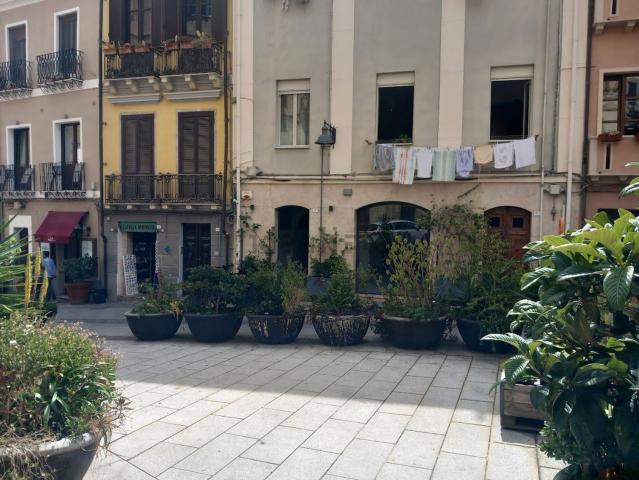 Locale in vendita di 200 m² in Via Vincenzo Sulis, 71