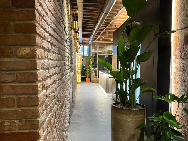 Locale in vendita di 200 m² in Calle Riello Cannaregio