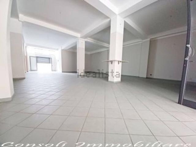 Locale in vendita di 205 m² in Corso Italia