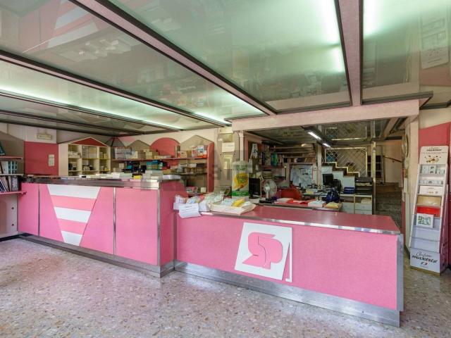 Locale in vendita di 206 m² in Via Vincenzo Giuffrida, 203