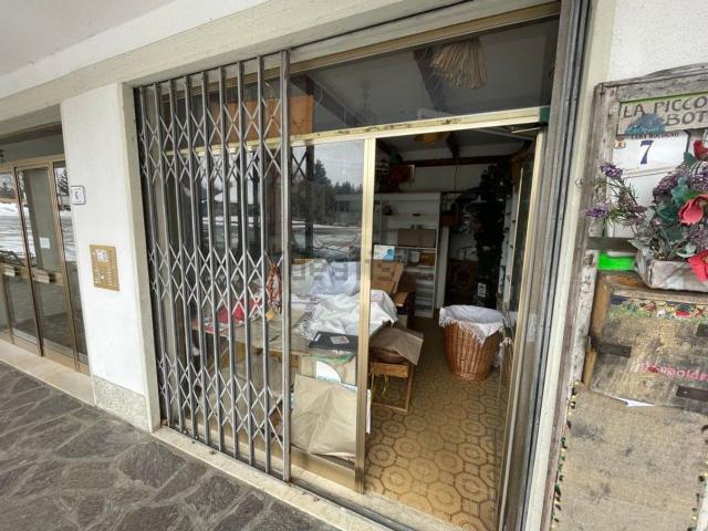 Locale in vendita di 20 m² in Piazza Dante Alighieri