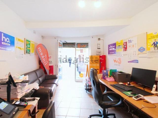 Locale in vendita di 20 m² in Via Terrazzini, 5