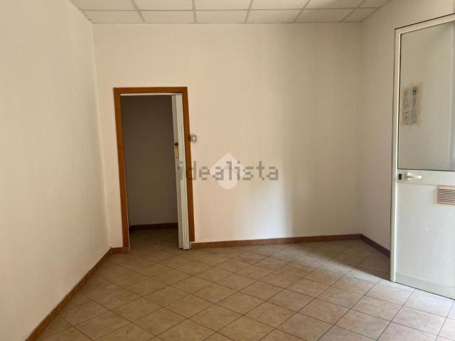Locale in vendita di 20 m² in Via Nino Bixio, 5