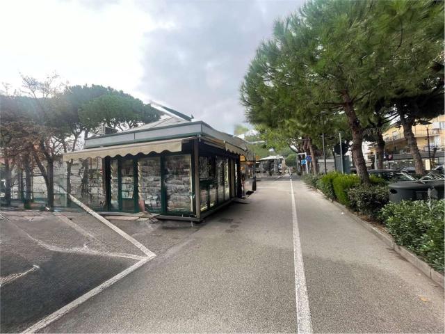Locale in vendita di 20 m² in Viale Maria Ceccarini