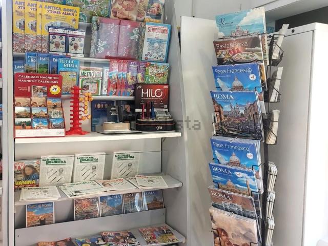 Locale in vendita di 20 m² in Viale degli Eroi di Cefalonia, 127