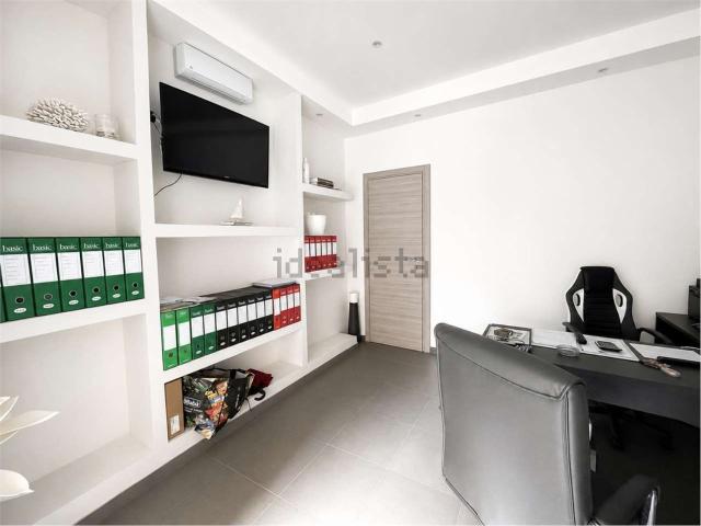 Locale in vendita di 20 m²