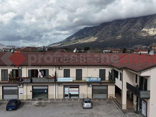 Locale in vendita di 210 m² in Via Annunziata Vecchia, 1