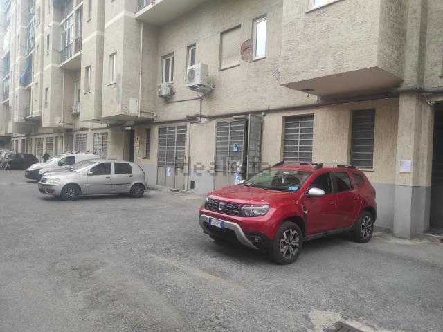 Locale in vendita di 210 m² in Corso Giulio Cesare, 208