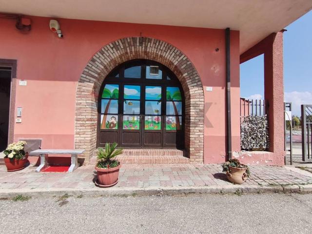 Locale in vendita di 212 m²