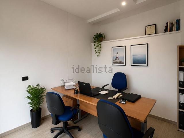 Locale in vendita di 21 m² in Via della Chiesa Rossa, 77