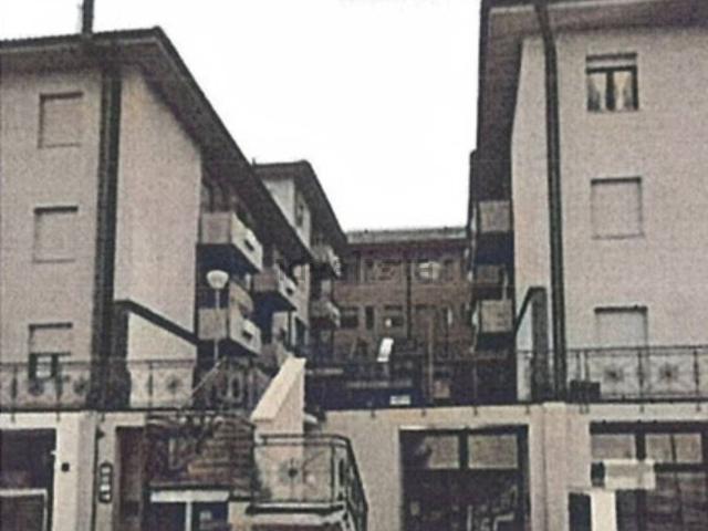 Locale in vendita di 21 m² in Via Le Mosse