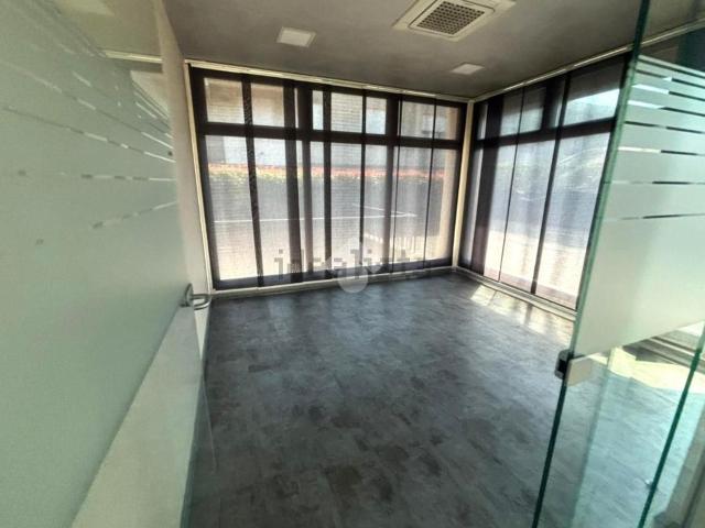 Locale in vendita di 225 m² in Via Roma, 48