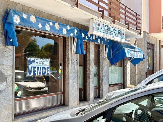 Locale in vendita di 22 m² in Piazza Chiesa, 30