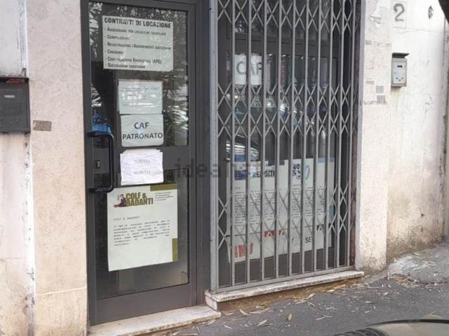 Locale in vendita di 22 m² in Via Fezzan, 2