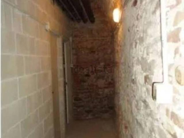 Locale in vendita di 22 m² in Via Peveragno, 3