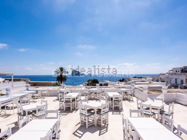Locale in vendita di 230 m² in Via san pietro