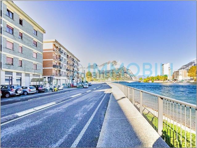 Locale in vendita di 230 m² in Via Roma, 50