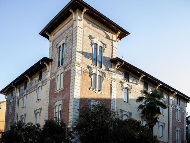 Locale in vendita di 2350 m² in Corso Italia
