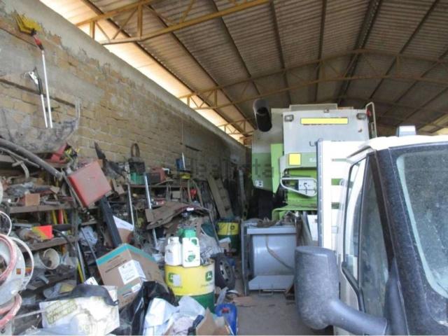 Locale in vendita di 235 m² in Strada Ombrone