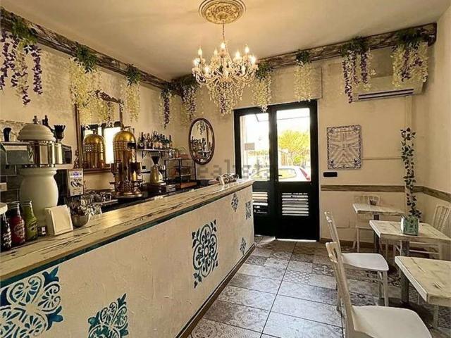Locale in vendita di 27 m² in Via Josto, 16