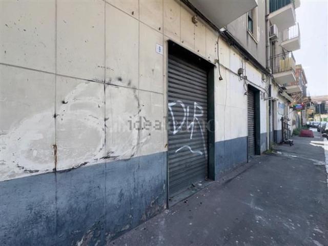 Locale in vendita di 27 m² in Via Santa Maria della Catena