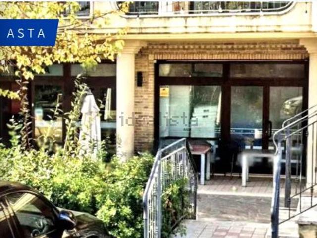 Locale in vendita di 240 m² in Via Niccolò Machiavelli