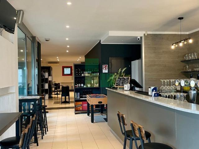 Locale in vendita di 248 m² in Via Don Antonio Piva