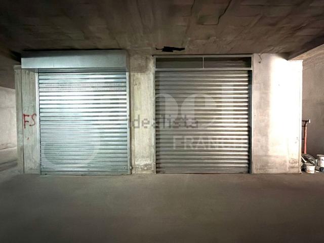 Locale in vendita di 24 m² in Via San Leuci, 8