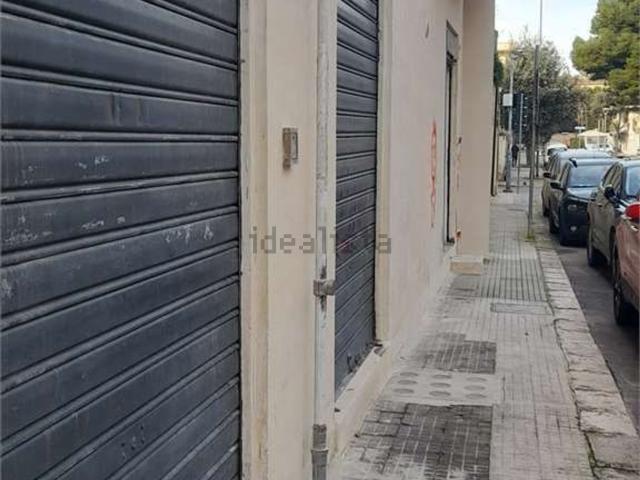 Locale in vendita di 250 m²