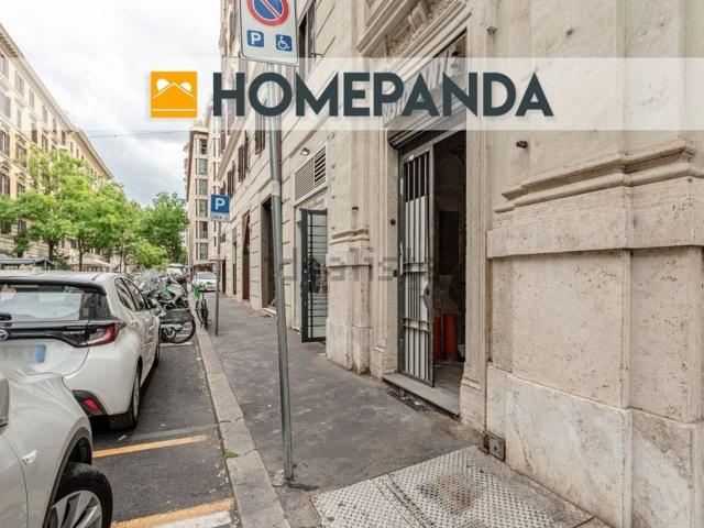 Locale in vendita di 250 m² in Via Federico Cesi, 23