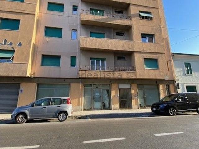 Locale in vendita di 250 m² in Via Flaminia, 597