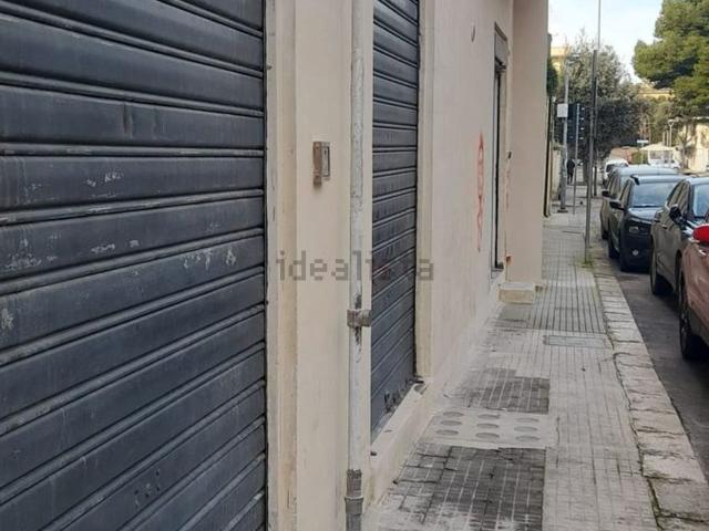 Locale in vendita di 250 m² in Via Pietro Palumbo